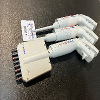 Eppendorf Research Pro Pipettes x3 image 0